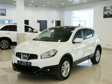 Qashqai  I Рестайлинг 119000 км, Белый