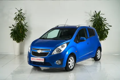 Spark  III 104000 км, Синий