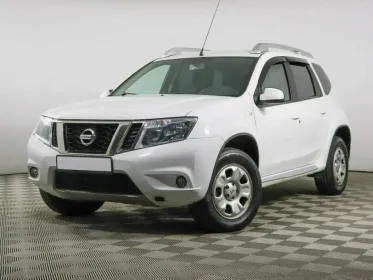 Terrano  III (D10) 99800 км, Белый