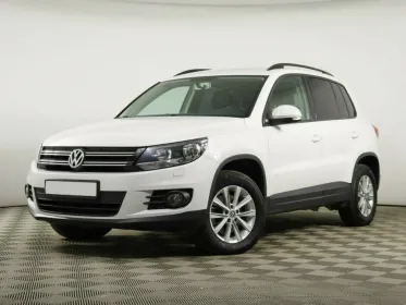Tiguan  I Рестайлинг 74000 км, Белый