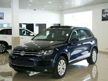 Touareg  II Рестайлинг 79000 км, Синий