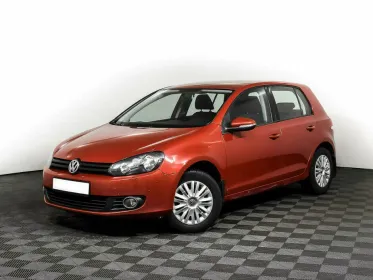 Golf  VI 115000 км, Красный