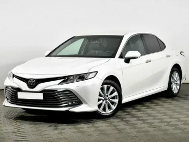 Camry  VIII (XV70) 29000 км, Белый