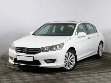 Accord  IX 97000 км, Белый