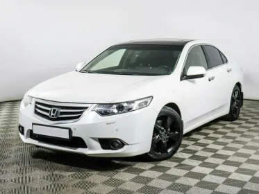 Accord  IX 125000 км, Белый