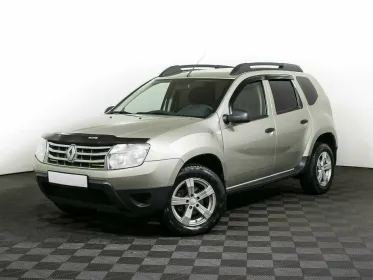 Duster  I 83000 км, Бежевый