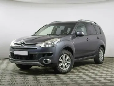 C-Crosser  I 110400 км, Серый