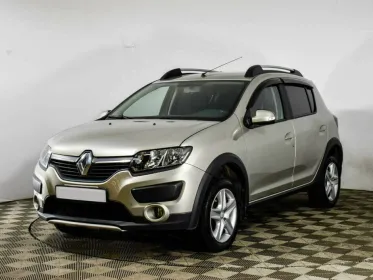 Sandero  II 61300 км, Серебряный