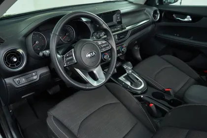 Cerato  IV 31000 км, Черный