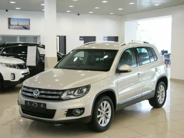 Tiguan  I Рестайлинг 92000 км, Серебряный