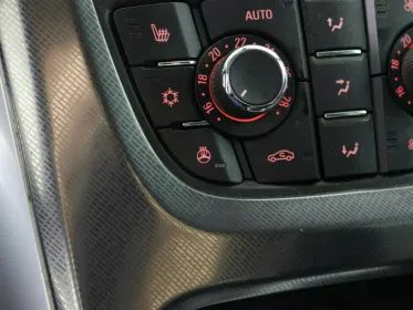 Astra  J Рестайлинг 116400 км, Белый
