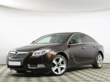 Insignia  I 110400 км, Коричневый